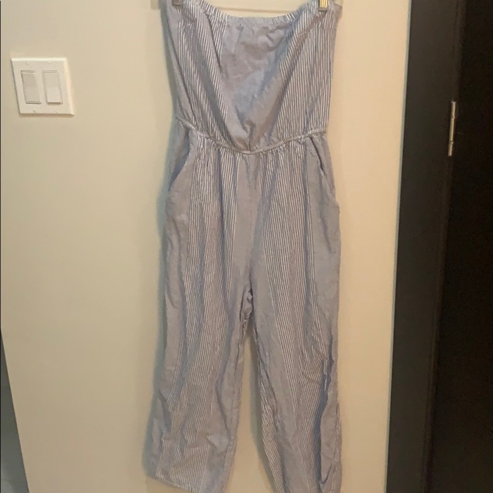 Strapless jumpsuit perfect for the summer